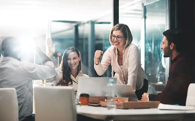 We Help Grow Your Business We Help Grow Your Business